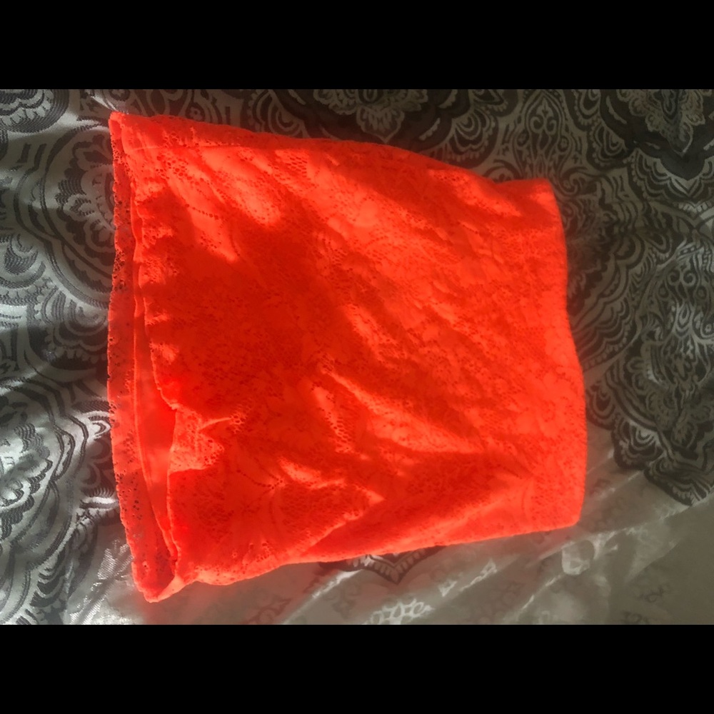 Short skirt